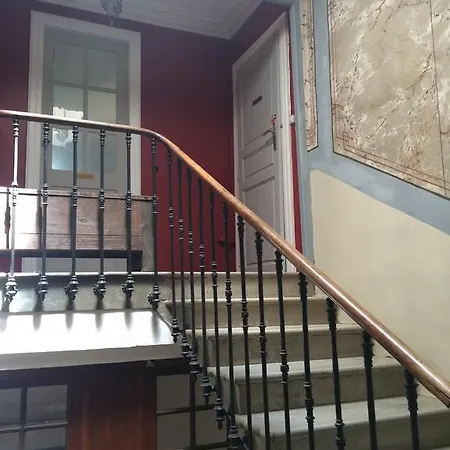 Bed & Breakfast La Cour D'ete Saint-Thibéry