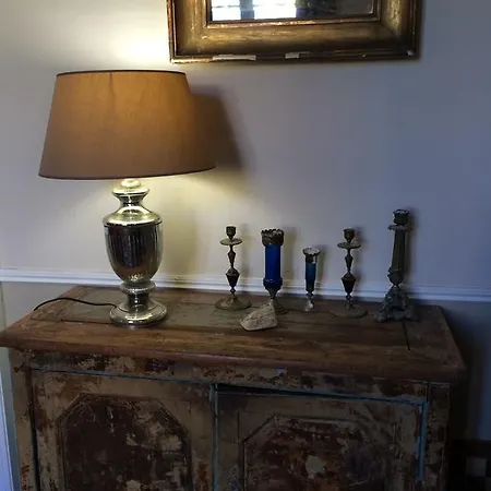 La Cour D'ete Bed & Breakfast *