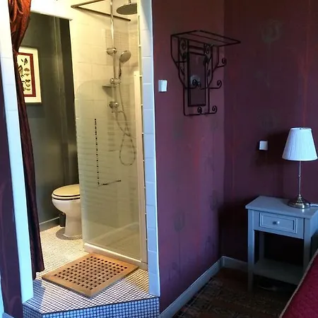 La Cour D'ete Bed & Breakfast Saint-Thibéry
