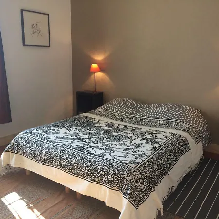La Cour D'ete Bed & Breakfast *