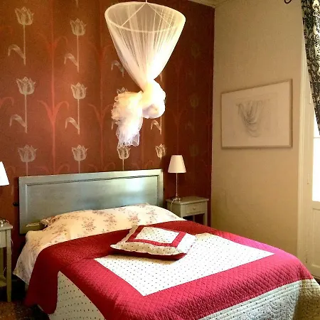 La Cour D'ete Bed & Breakfast